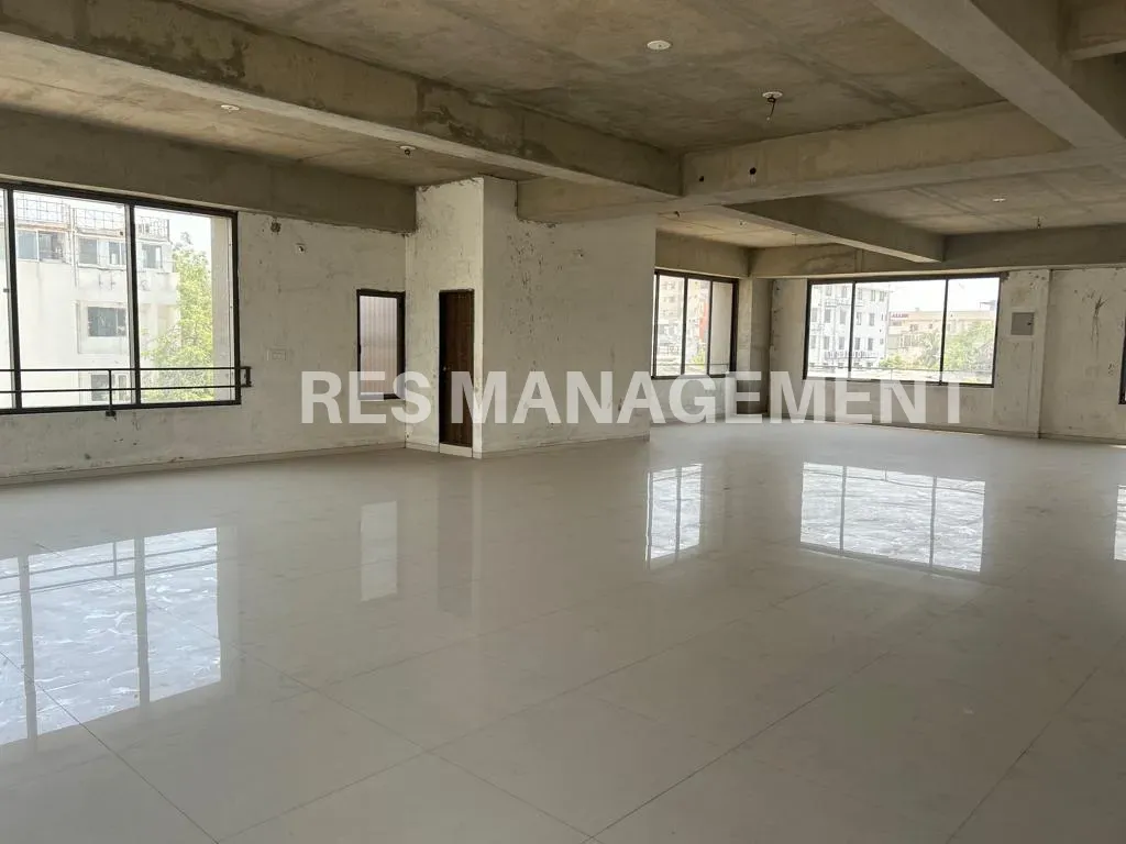 2000 sq.ft. office for rent Bhuyangdev