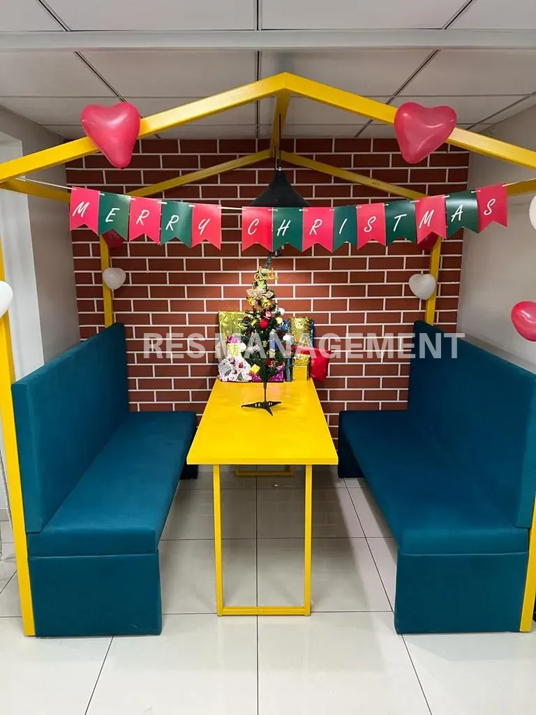 Fully Furnished office for Rent Satellite 5 cabin 52 seating conference