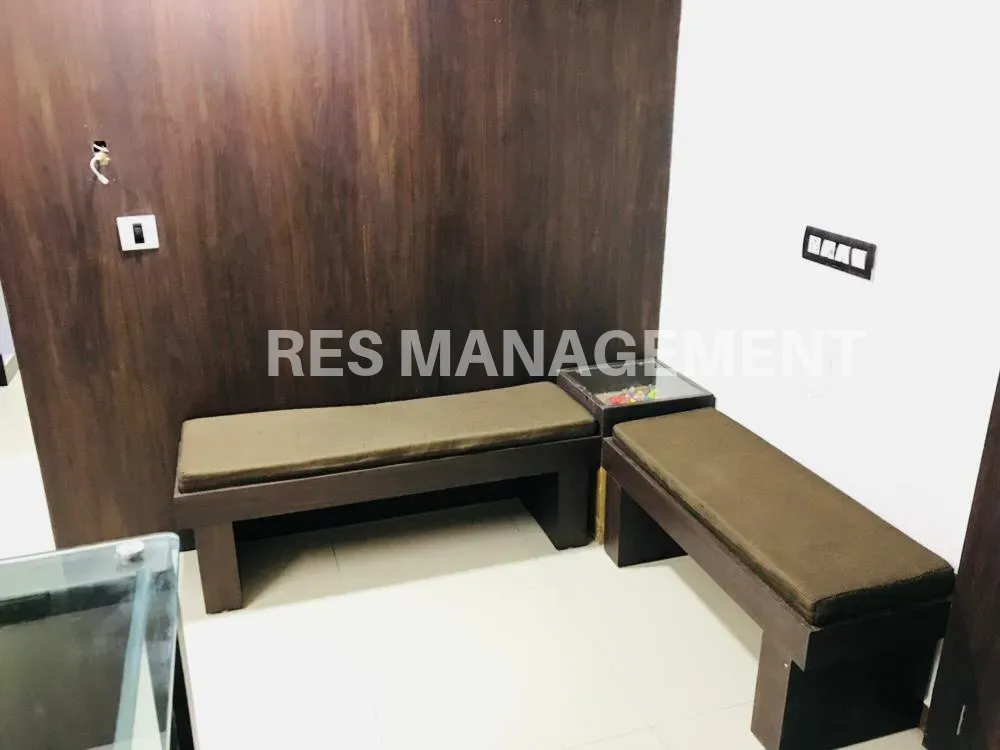 Fully Furnished office for Rent iscon cross road 3 cabin conference 60 seating