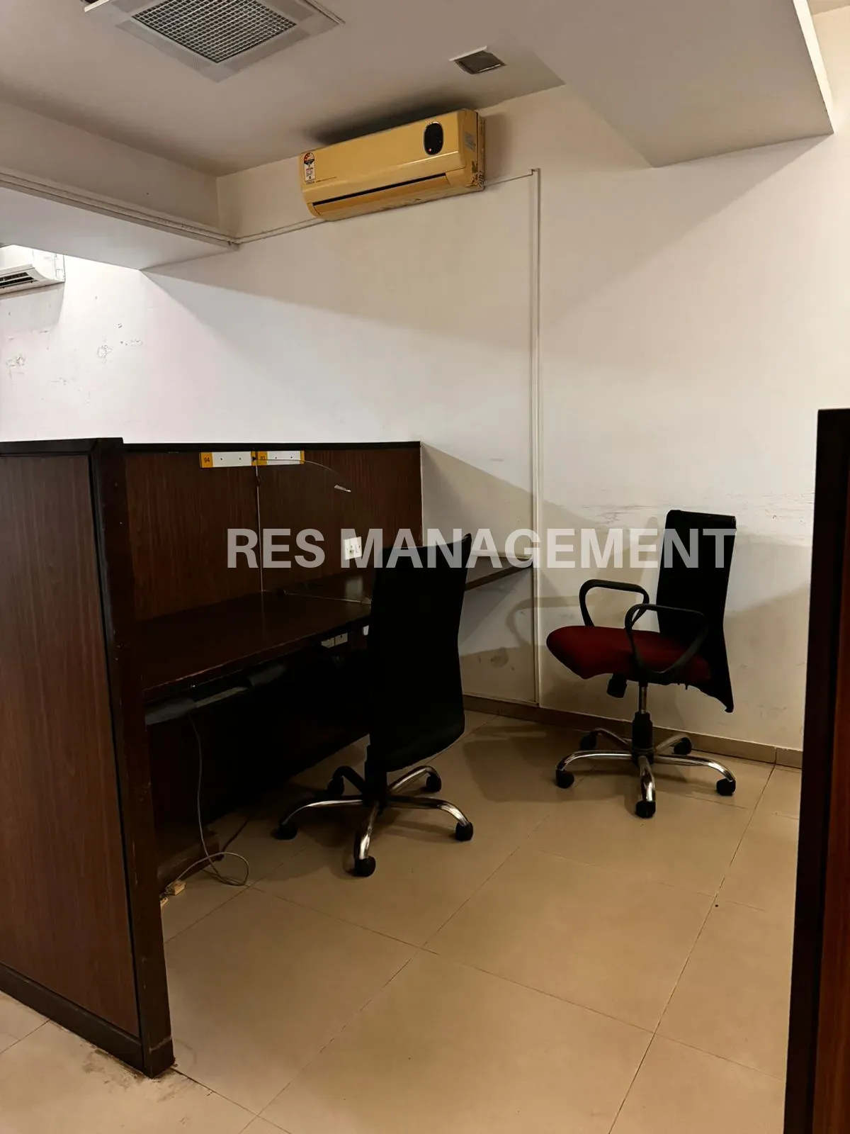 1750 sq.ft. office for Rent Nr. TGB