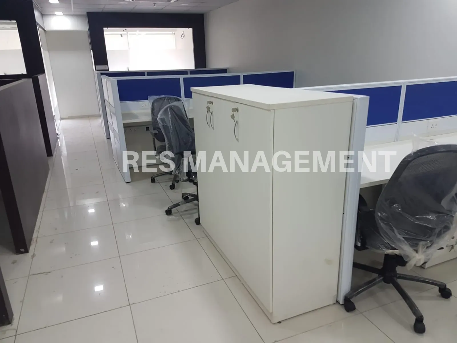 Fully Furnished office for Rent  IIM Road 1 cabin  conference  30 seating