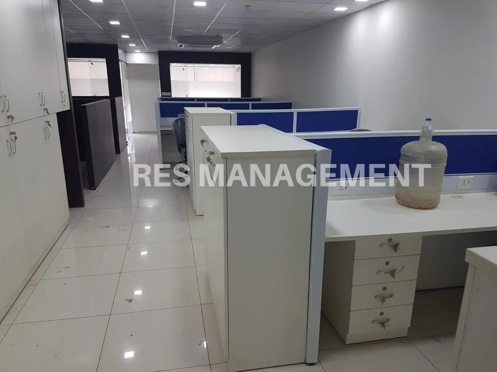 Fully Furnished office for Rent  IIM Road 1 cabin  conference  30 seating