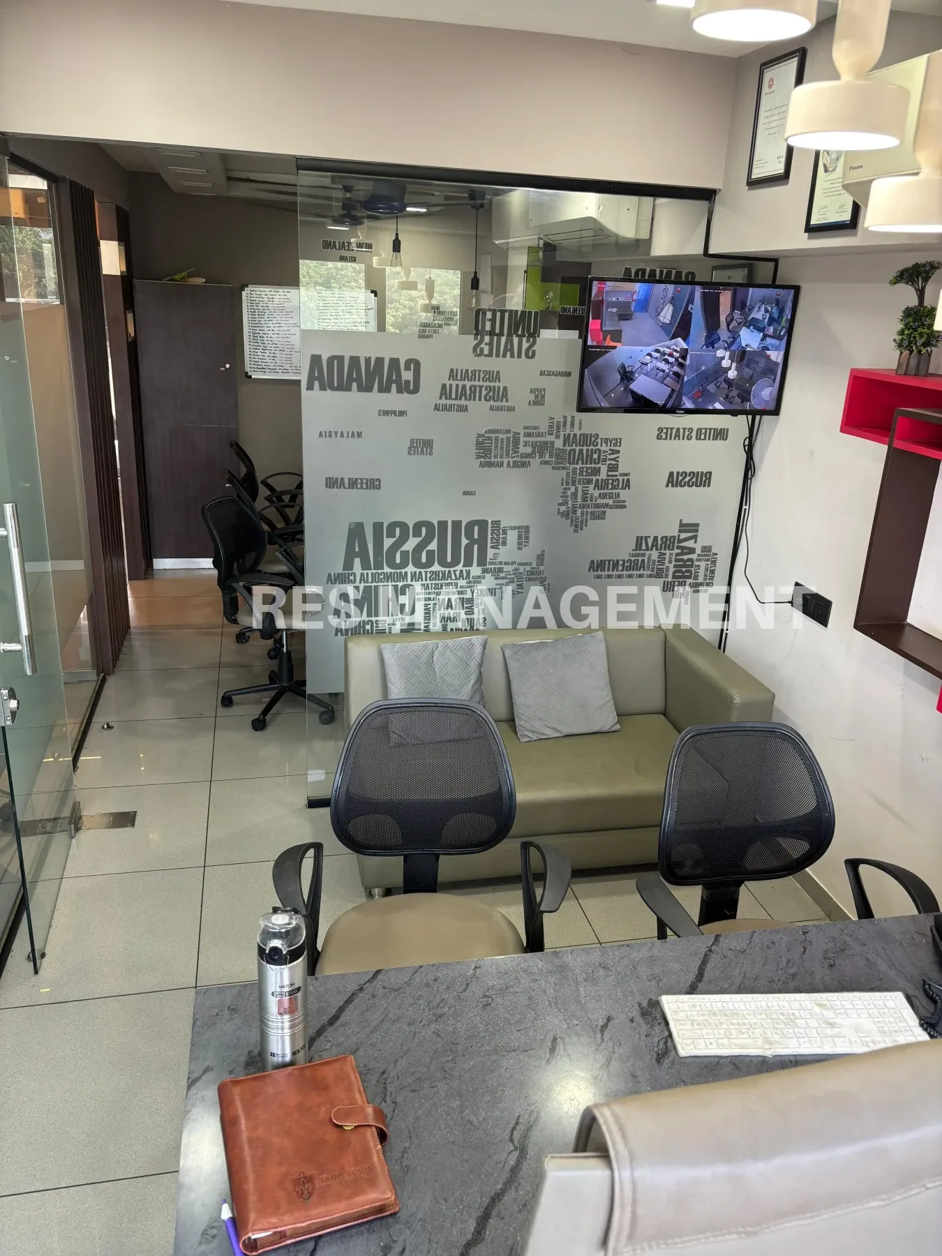 Fully Furnished office for Rent Satellite 1 cabin 1 conference 3 seating