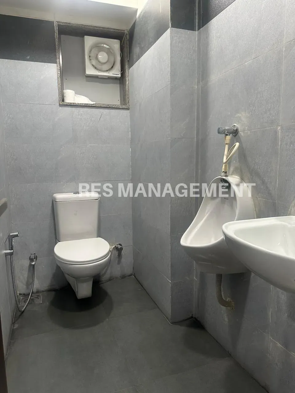 Fully Furnished office for Rent Sankalp iconic tower iscon ambli road 2 cabin 1 conference 