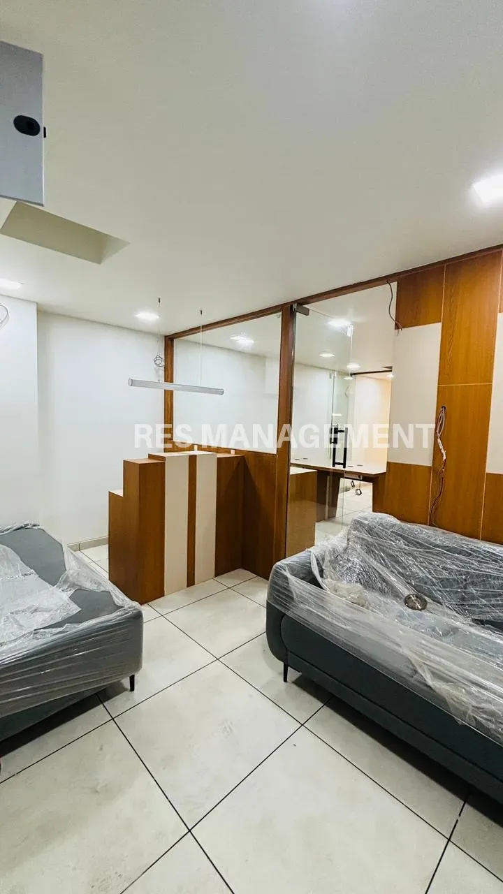 Fully Furnished office for Rentin PRahladnagar 1 cabin 7 seating