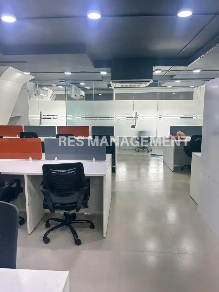 Fully Furnished office for Rent sg Highway 2 cabin Conference 30 Work stations