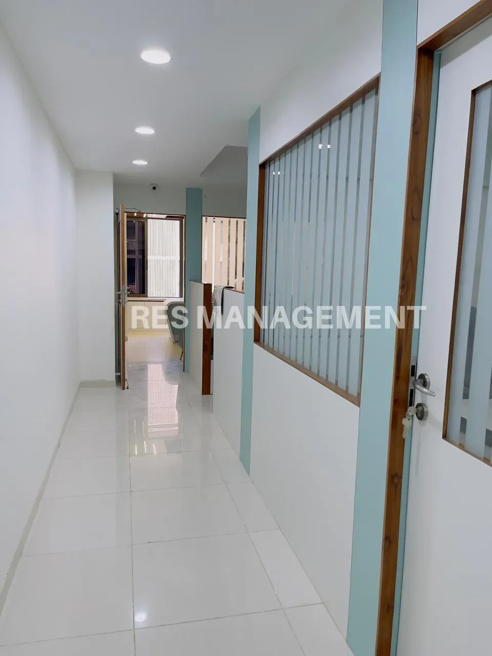 Money plant High street Jagatpur