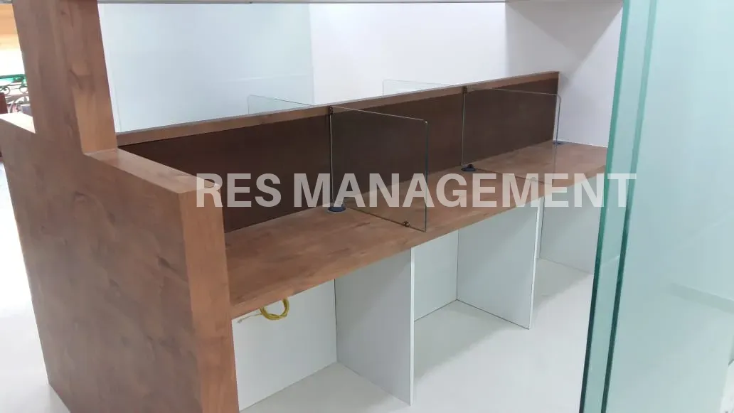 Iscon Emporio Satellite