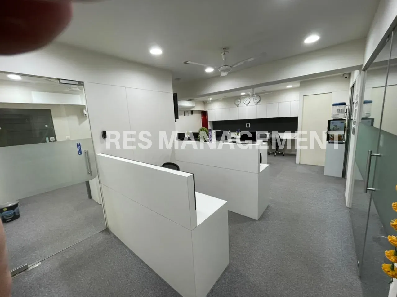 i square Science city