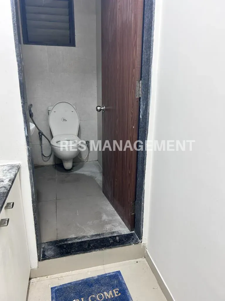 SHIVALIK SHILP SG HIGHWAY AHMEDABAD