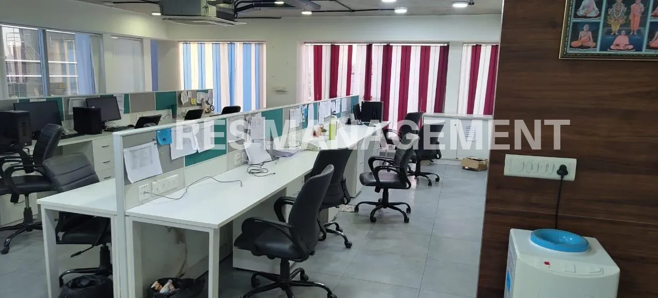  ARISTA EIGHT BODAKDEV AHMEDABAD