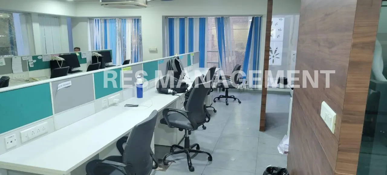  ARISTA EIGHT BODAKDEV AHMEDABAD