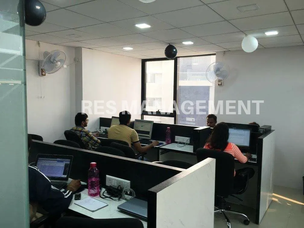 PALLADIUM PRAHALADNAGAR AHMEDABAD