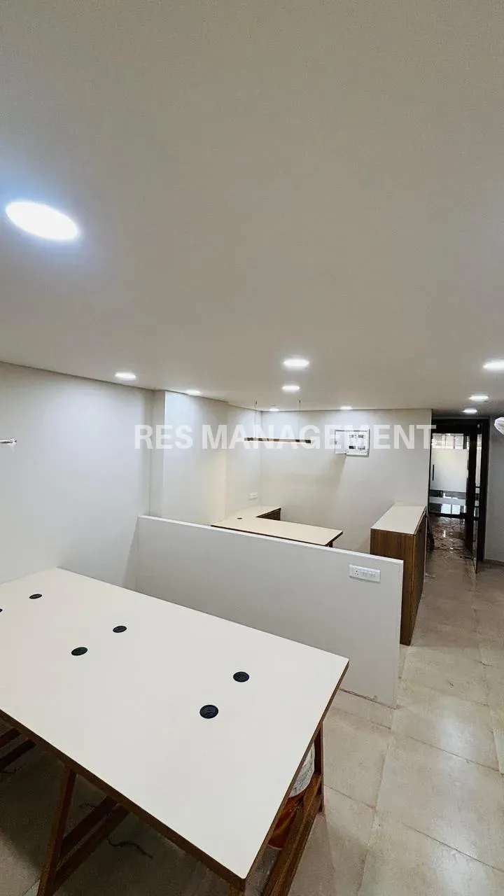 EAST FACE AMBALI ROAD AHMEDABAD