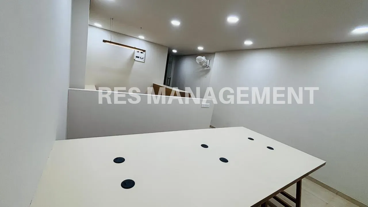 EAST FACE AMBALI ROAD AHMEDABAD