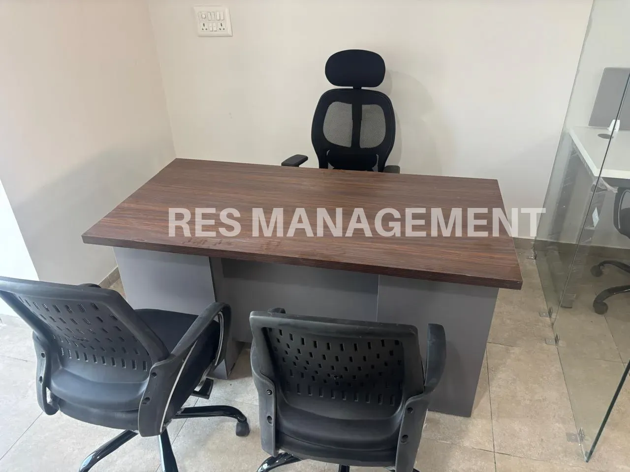 Maple Trade centre Thaltej