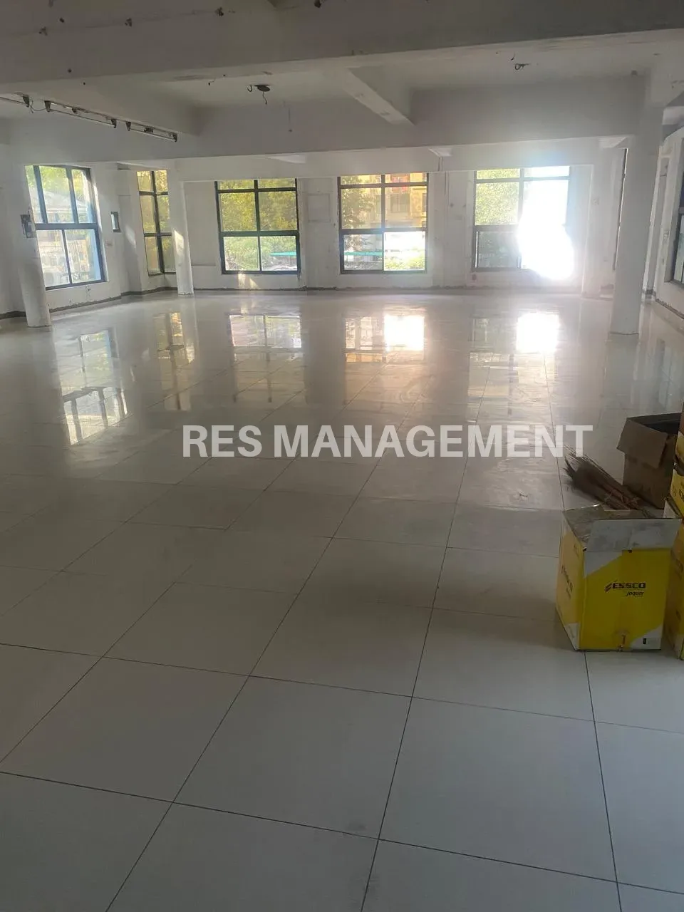 ANAAR COMPLEX VIJAYCROSS ROAD AHMEDABAD