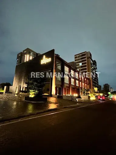 INCEPTUM iscon-ambli road AHMEDABAD