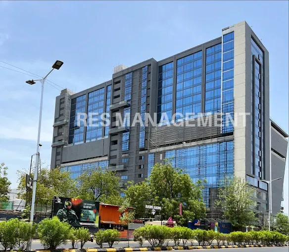 TIMES SQUARE GRAND SINDHUBHAVAN ROAD AHMEDABAD