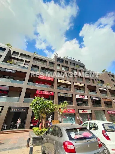 STELLER SINDHUBHAVAN ROAD AHMEDABAD