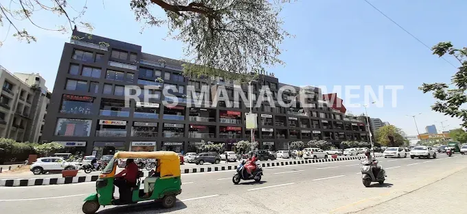 STELLER SINDHUBHAVAN ROAD AHMEDABAD