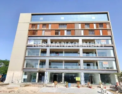 Shilp Satved ground floor showroom for rent