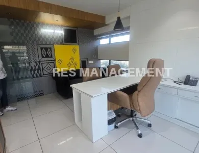 Fully Furnished office for Rent Satellite 5 cabin conference 8 seating