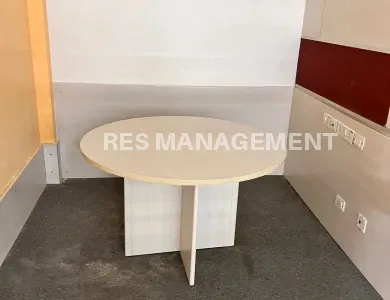 Fully Furnished office for Rent Sg Highway 700 Work station 35 cabin conference 42000 sq.ft.