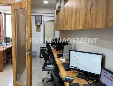 whatsapp-image-2025-05-08-at-5-18-07-pm