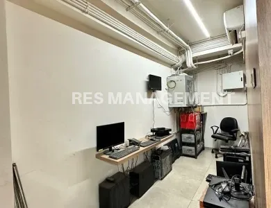 Maple Trade centre Thaltej