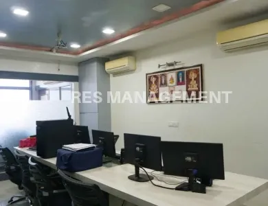 Ganesh Meridian SG Highway