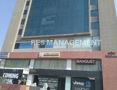 GANESH MERIDIAN SOLA SG HIGHWAY AHMEDABAD