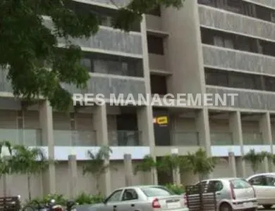  GALA MART SOUTH BOPAL AHMEDABAD