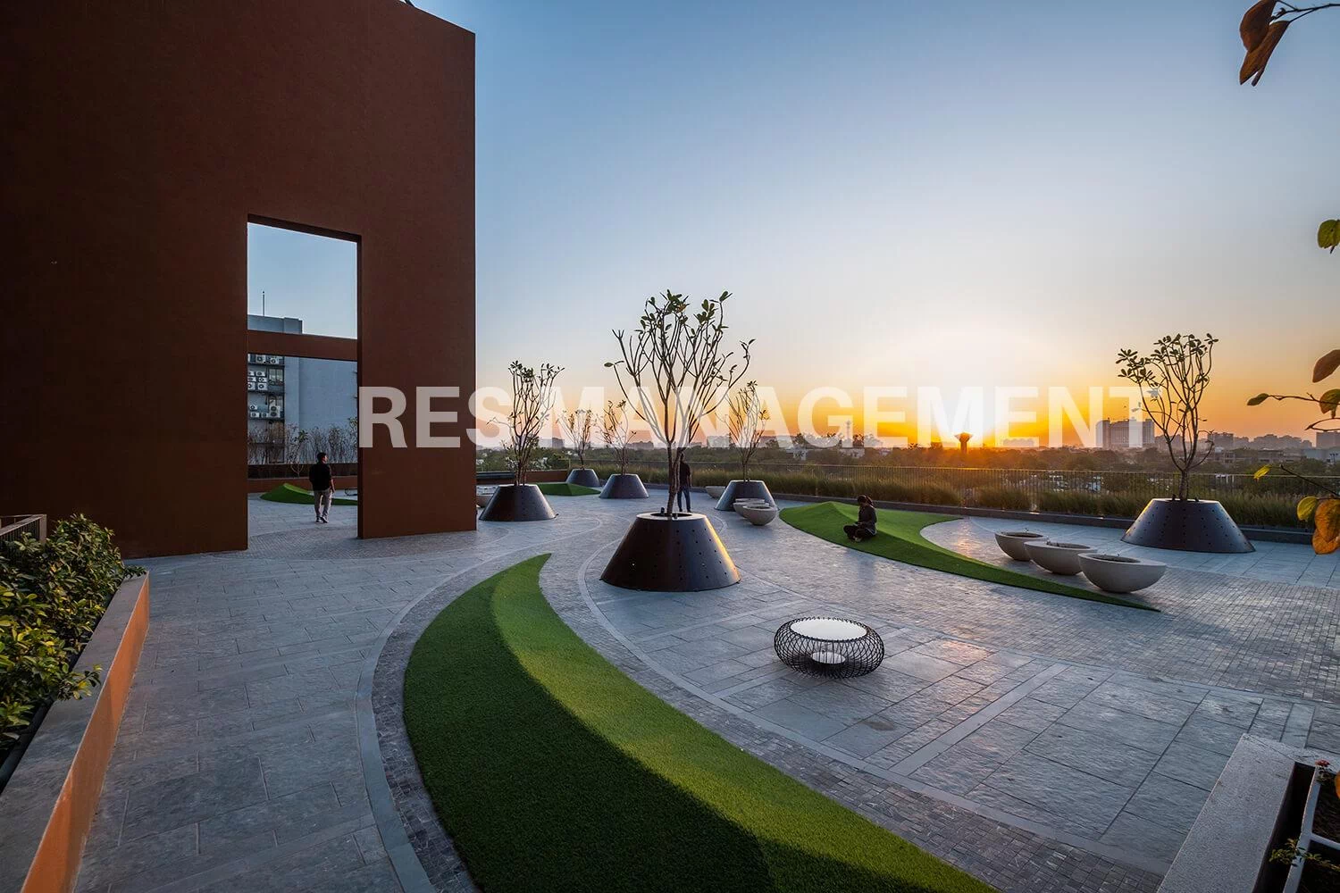 Office For Sale In Interstellar, Thaltej, Ahmedabad