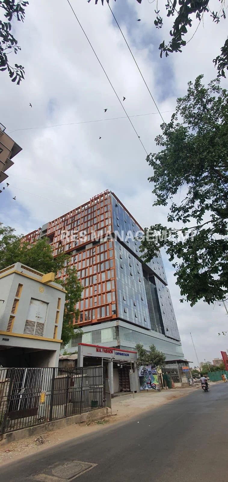 Office for Rent in Venus Stratum, Nehru Nagar, Ahmedabad