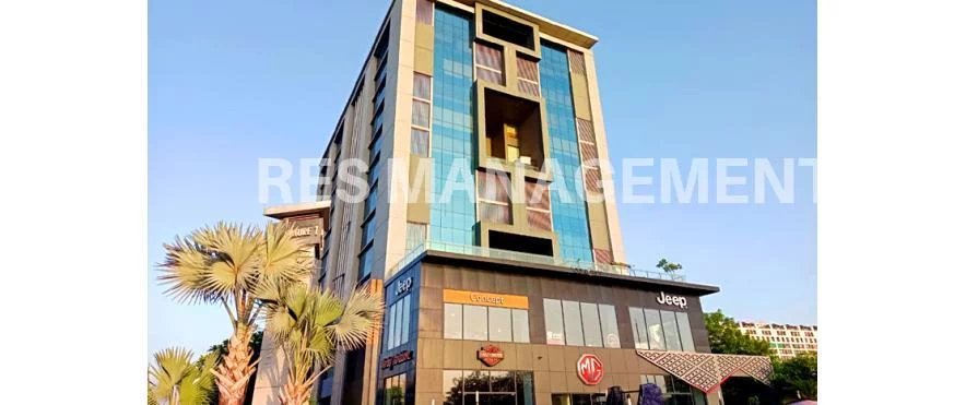 Office for Sale in Signature 1, Makarba, Ahmedabad