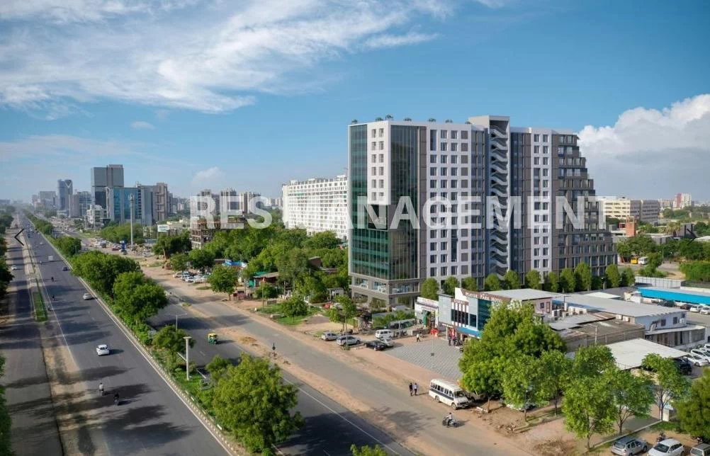 solitaire connect , ahmedabad 