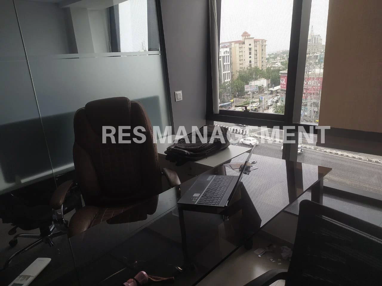 Office for Rent in Shivalik Shilp SG Highway, Ahmedabad