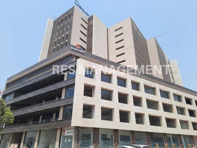 Office Space for Sale in BINORI B Square 3, Sindhubhavan, Ahmedabad