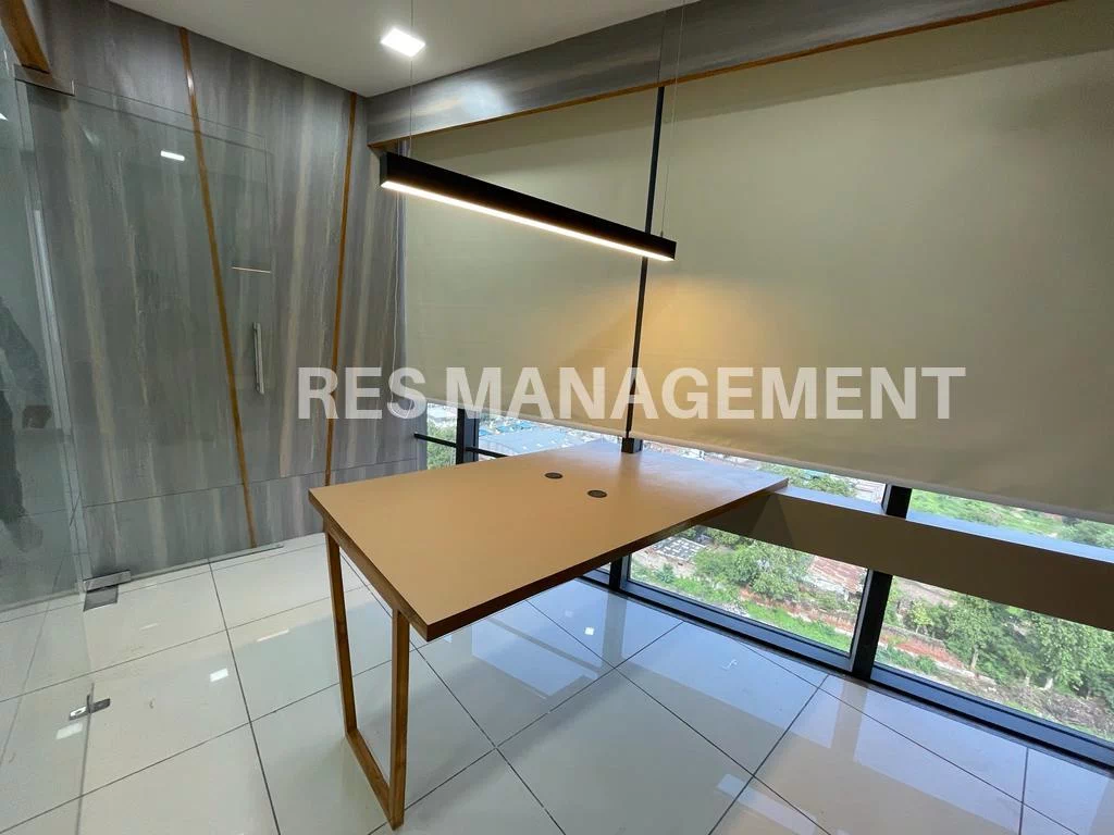 926 ft  Fully furnished office For Rent In World trade tower