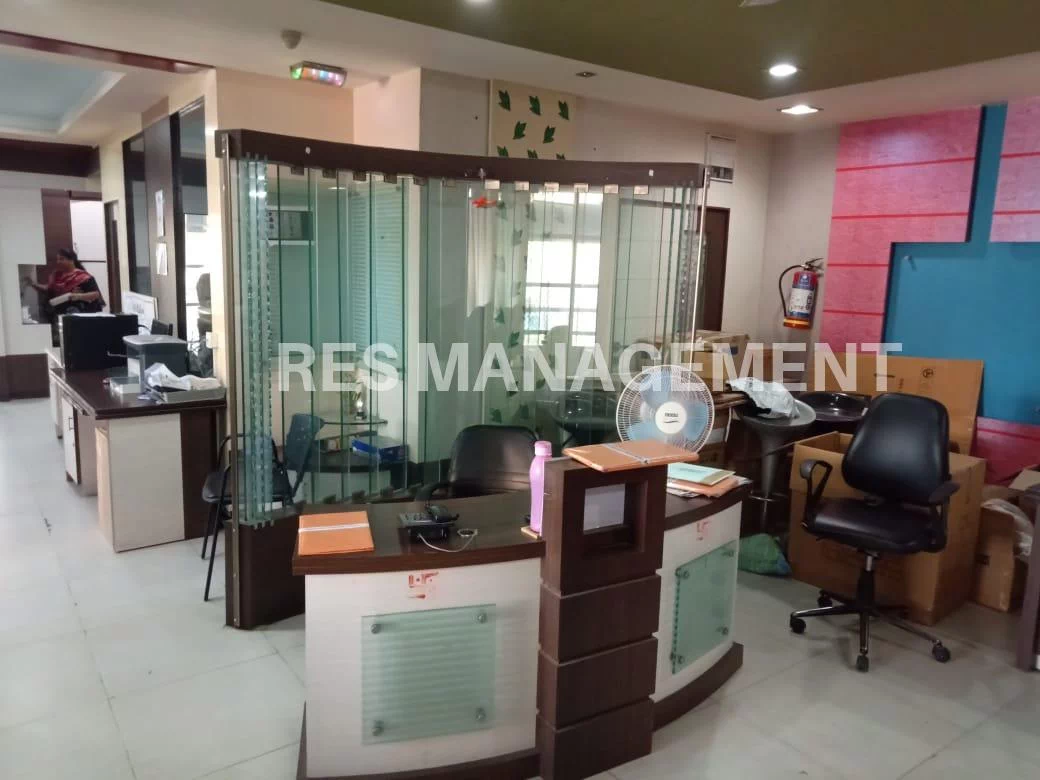 Gala Argos, Ellisebridge, Ahmedabad