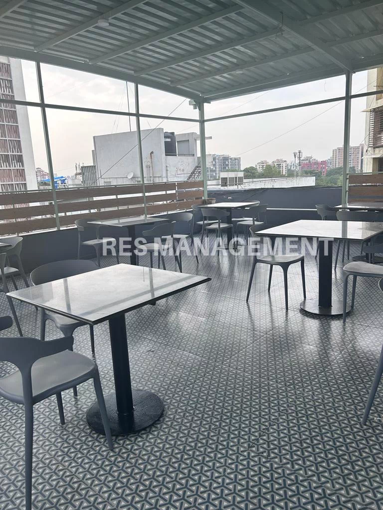 180 Seats, Ashram Road, Ahmedabad.