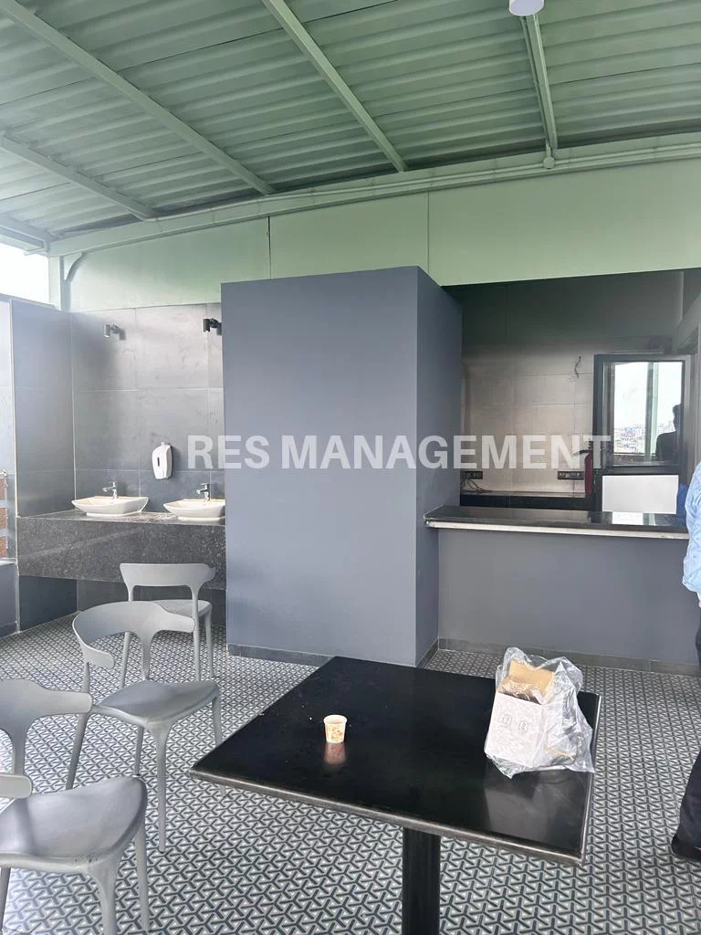 180 Seats, Ashram Road, Ahmedabad.