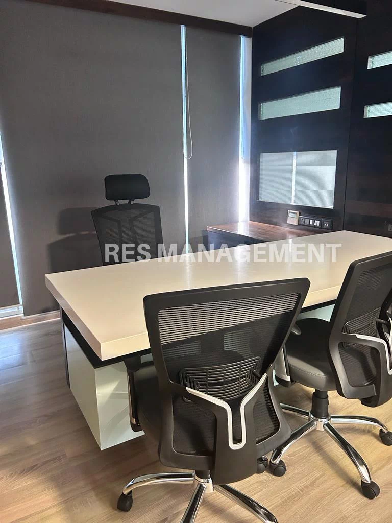 180 Seats, Ashram Road, Ahmedabad.