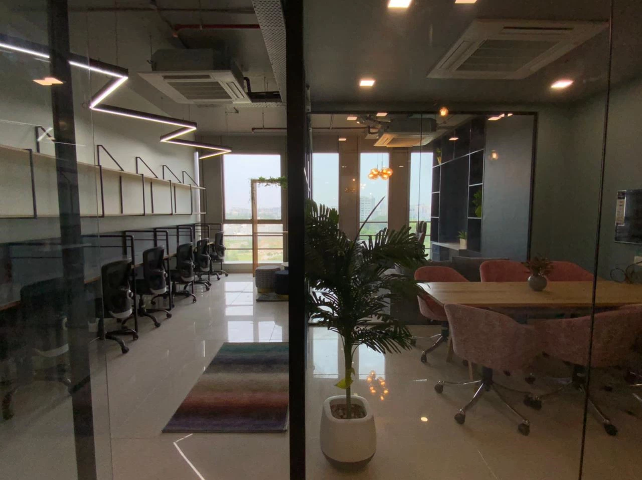Fully Furnished Office for Sale in Venus Stratum, Nehrunagar, Ahmedabad
