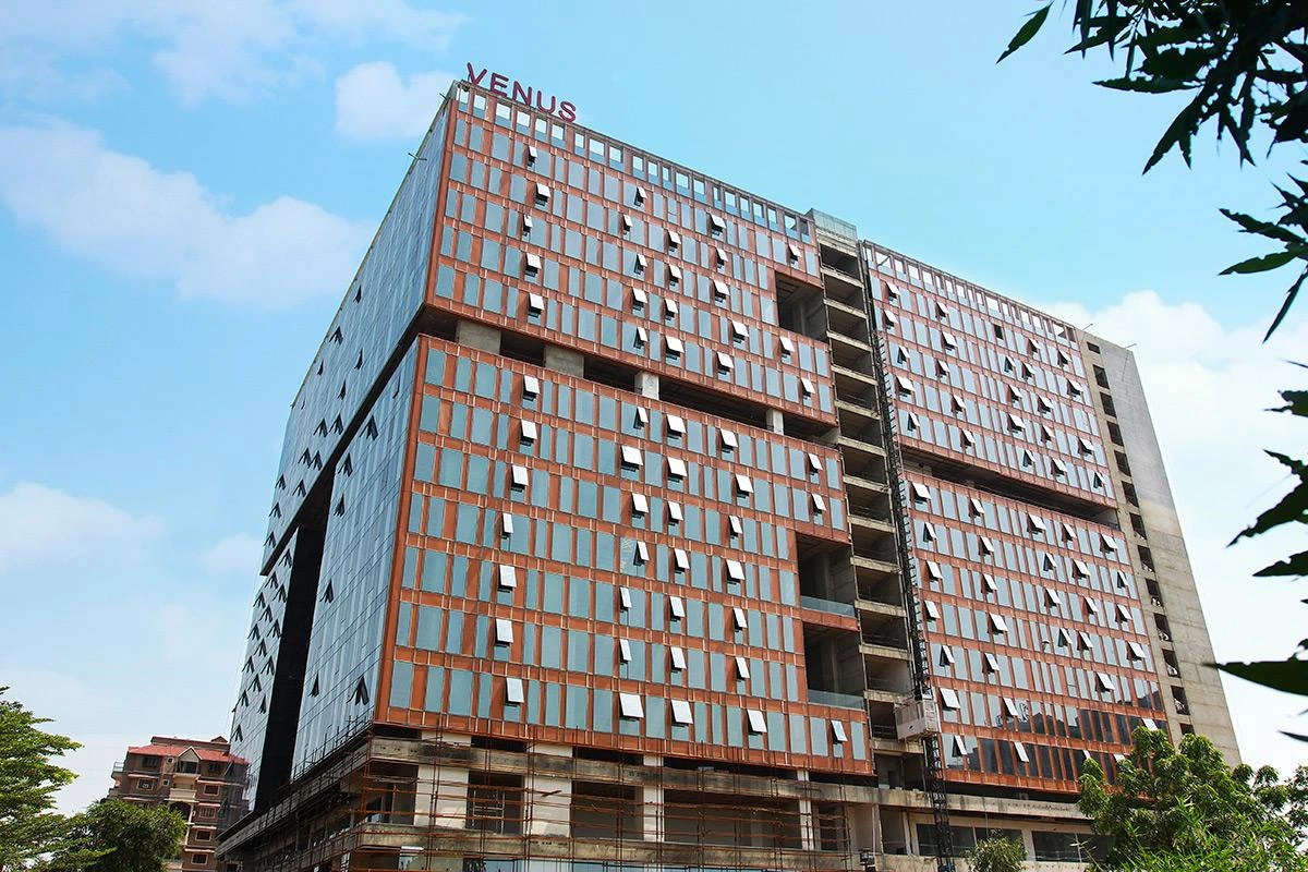 Fully Furnished Office for Sale in Venus Stratum, Nehrunagar, Ahmedabad