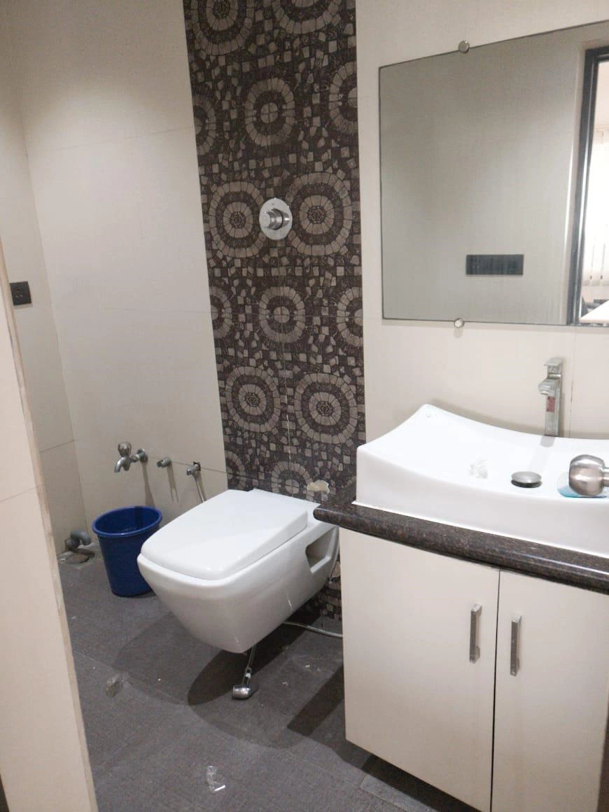 Venus Atlantis, Prahlad Nagar