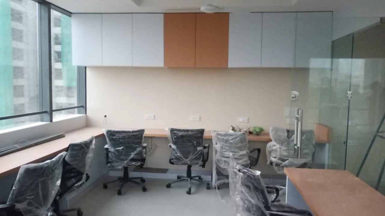Fuly Furnished Office For Rent in SG Highway Behind Rajpath Club 931 sq.ft