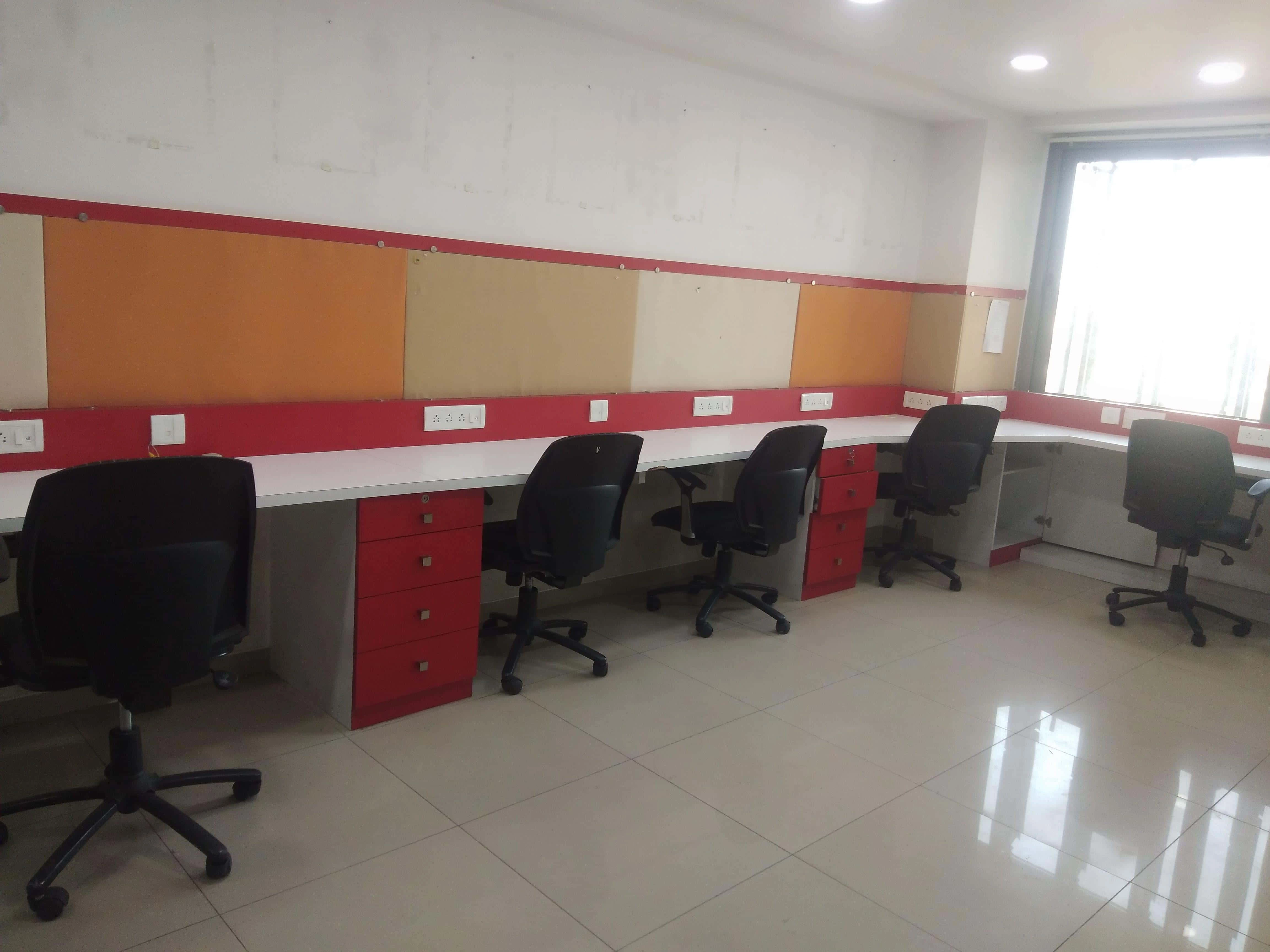 Venus Amadeus, Ahmedabad 