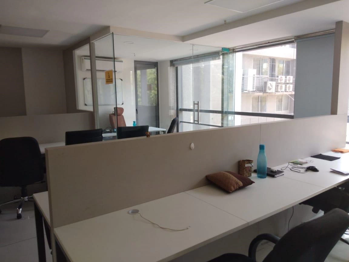 Office Space For Rent in Sankalp Iconic Tower, SG Highway Ahmedabad